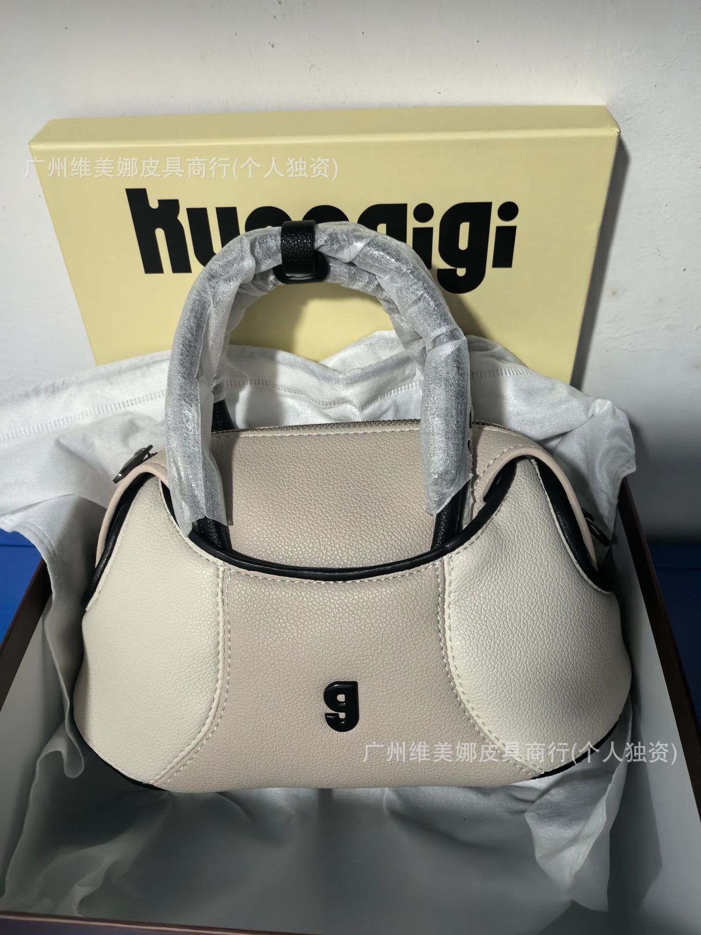 팬더 화이트(선물 상자 전체 세트)