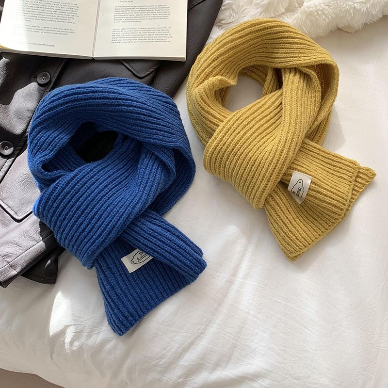 Bufandas de color sólido para mujeres 2025 invierno coreano interior de punto caliente antifrío etiquetado pareja escolares moda