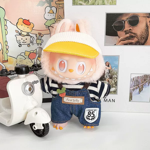 Denim overall, hat