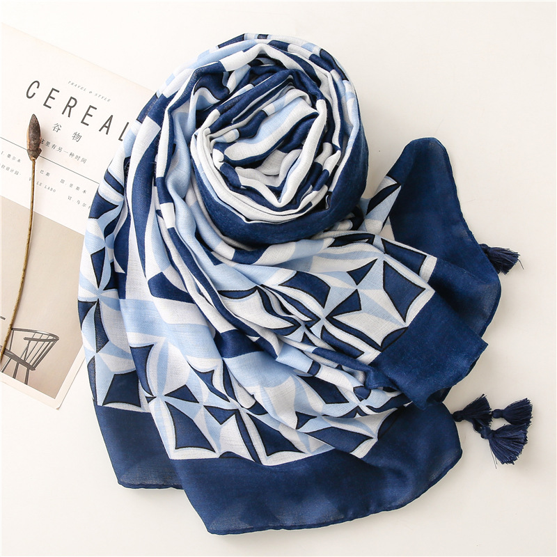 Retro Ethnic Style Blue And White Porcelain Square Circle Silk Scarf Long Braids Scarf display picture 2