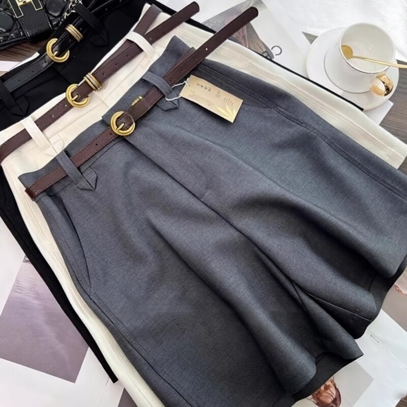 European-Style High-End Gray Linen High-Waisted Slimming Suit Shorts for Women, Versatile and Elegant A-Line Knee-Length Shorts for Summer