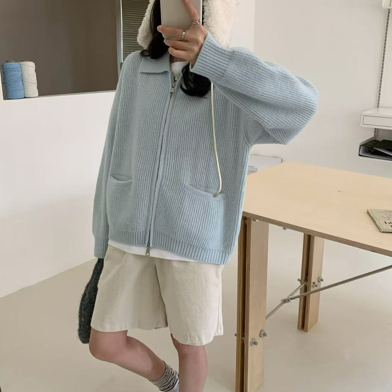 Korean-style lapel zipper sweater jacket for women, 2026 autumn and winter new women's clothing, loose and casual style knitted cardigan top
