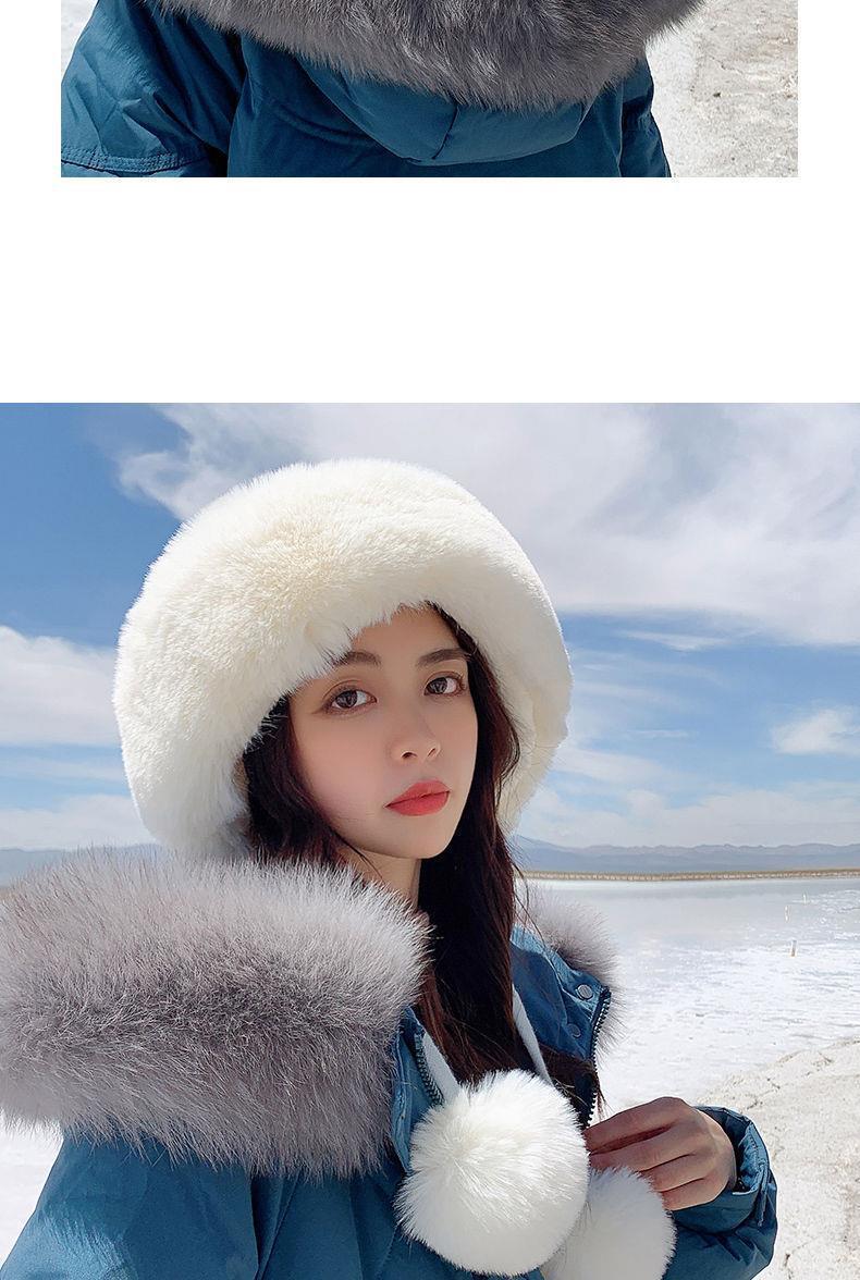 Neue weiße Schneekaninchenfell-Grasmütze für Damen, modisch und hochwertig, mit Plüschballmütze, Garn, koreanischem Gehörschutz, warmer Strickmütze_voghion.com