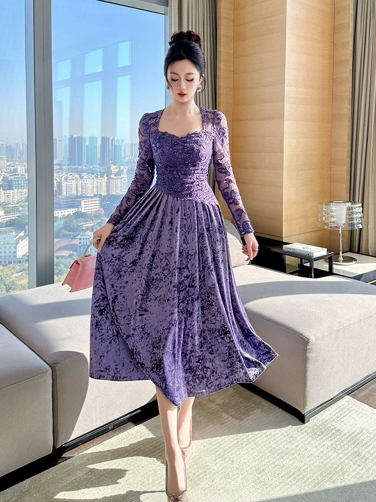 Đầm maxi nữ cổ vuông nhung thêu tay bồng thắt eo — đen