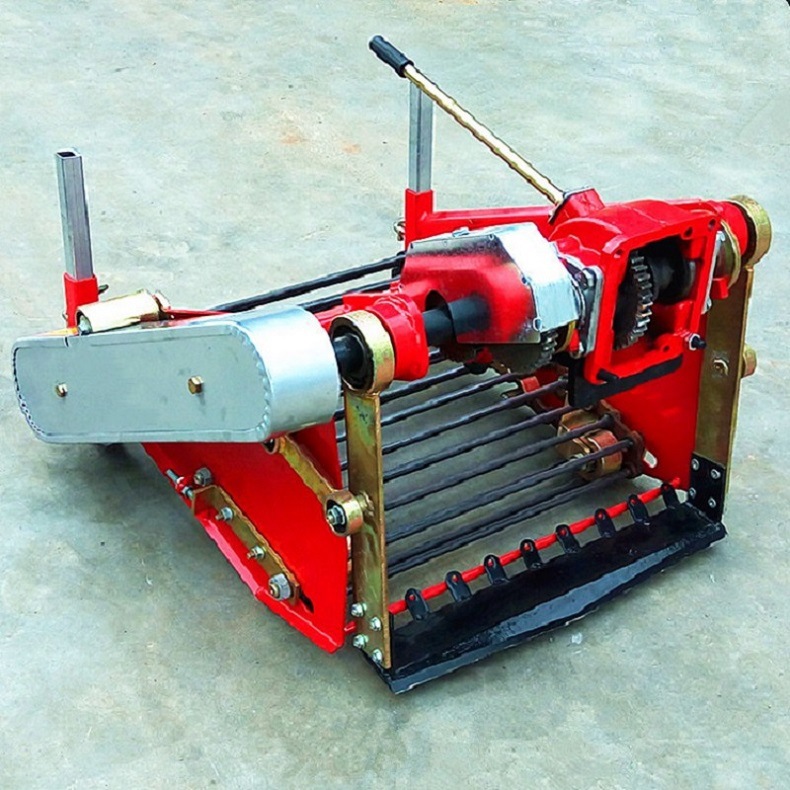 土豆收获机红薯收获机四轮拖拉机带洋芋收获两用挖红薯刨地瓜机械