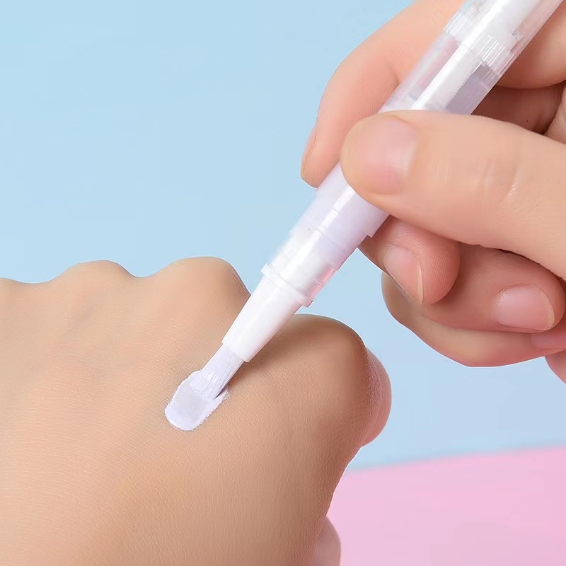 En stock pintura pluma dedo aceite embalaje pluma gris uñas Fundación material de embalaje líquido uñas nutrición pluma esmalte uñas material de embalaje