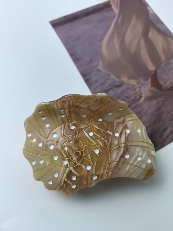 锌琦发饰海洋系列鲨鱼贝壳抓夹高级感动物海龟醋酸发夹企鹅鲨鱼夹|undefined