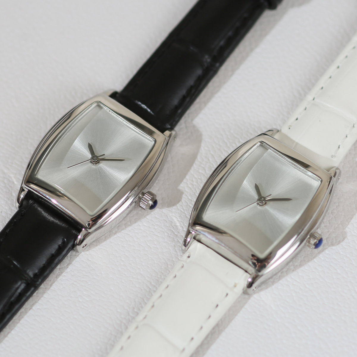 Hot Selling Xiaoshangfeng Barrel Type Young Ladies Watch Simple Business Casual Waterproof Belt Quartz Watch 1027