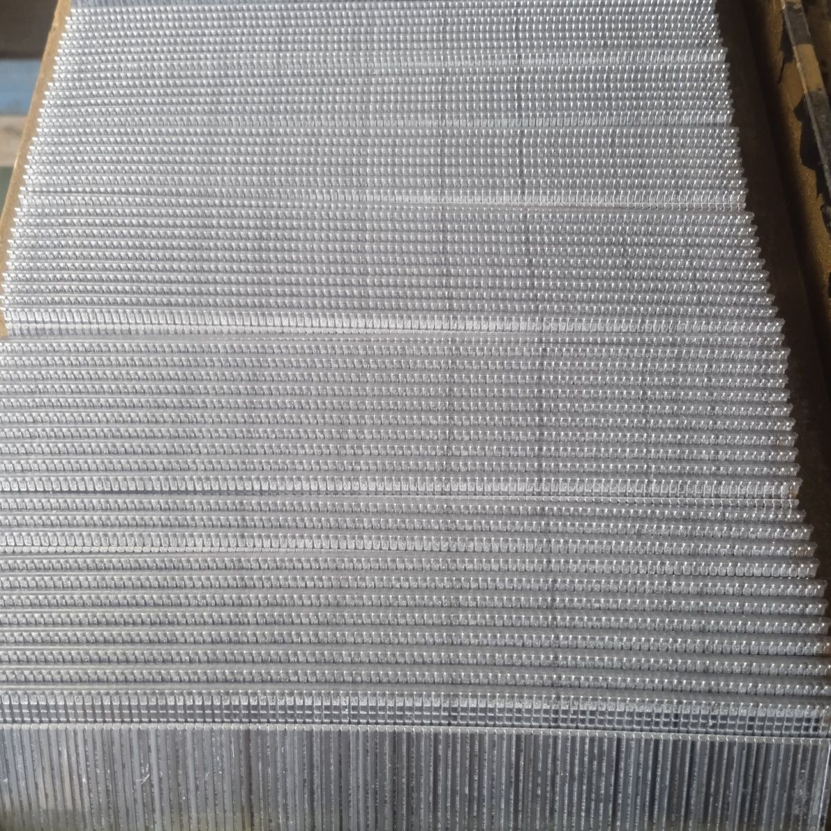 散装直钉一箱重量足9公斤装气排钉厂家直销f30直钉新款木工气枪钉