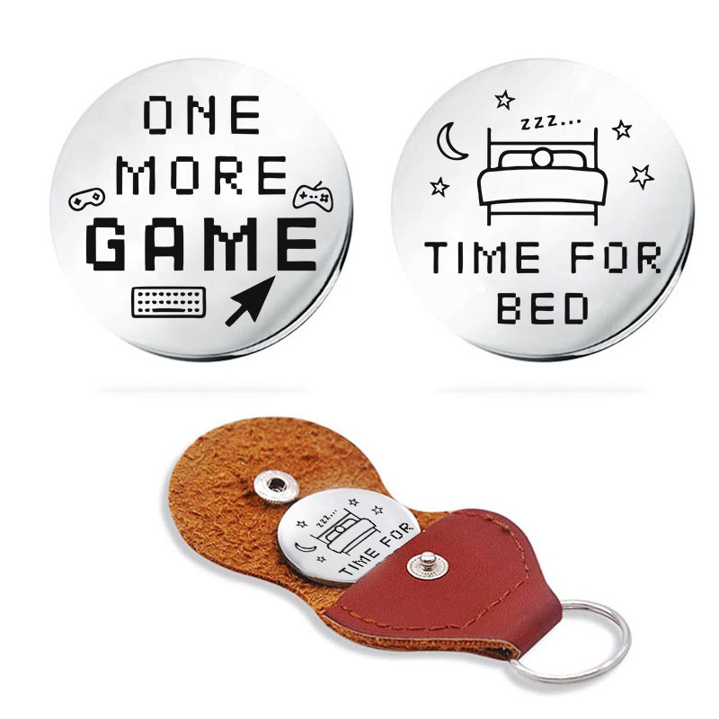 Nuevo divertido destino flip moneda regalo acero inoxidable juego de doble cara/tiempo de dormir llavero decisión