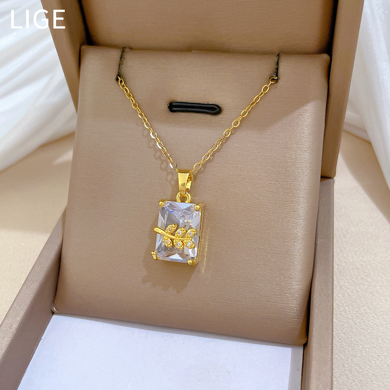 Foglie rettangolari, lusso leggero, splendida collana interamente tempestata di diamanti, catena versatile per clavicola da donna, catena in acciaio al titanio_voghion.com