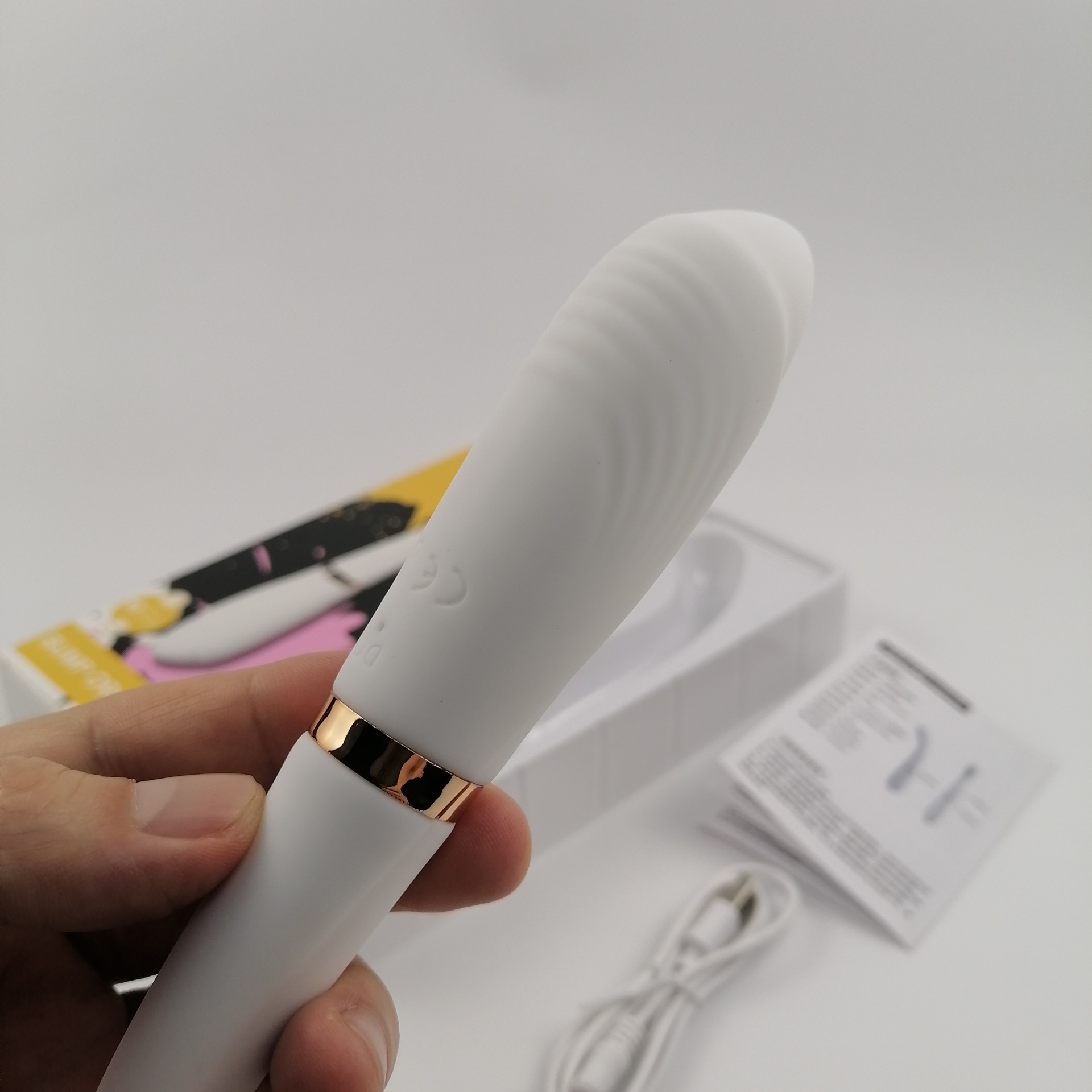 Qiaran International Elf Stylo vibrant à double tête tendance, masseur de masturbation féminine, jouet pour adultes, produits sexuels_voghion.com