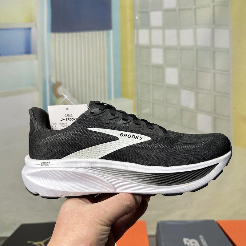 Ghost 17 Running Shoes for Men, Cushioning Sports Shoes for Women, Professional Shock-Absorbing Wide-Fit Racing Running Shoes, Student Training Shoes Ghost 17 Running Shoes for Men, Cushioning Sports Shoes for Women, Professional Shock-Absorbing Wide-Fit Racing Running Shoes, Student Training Shoes