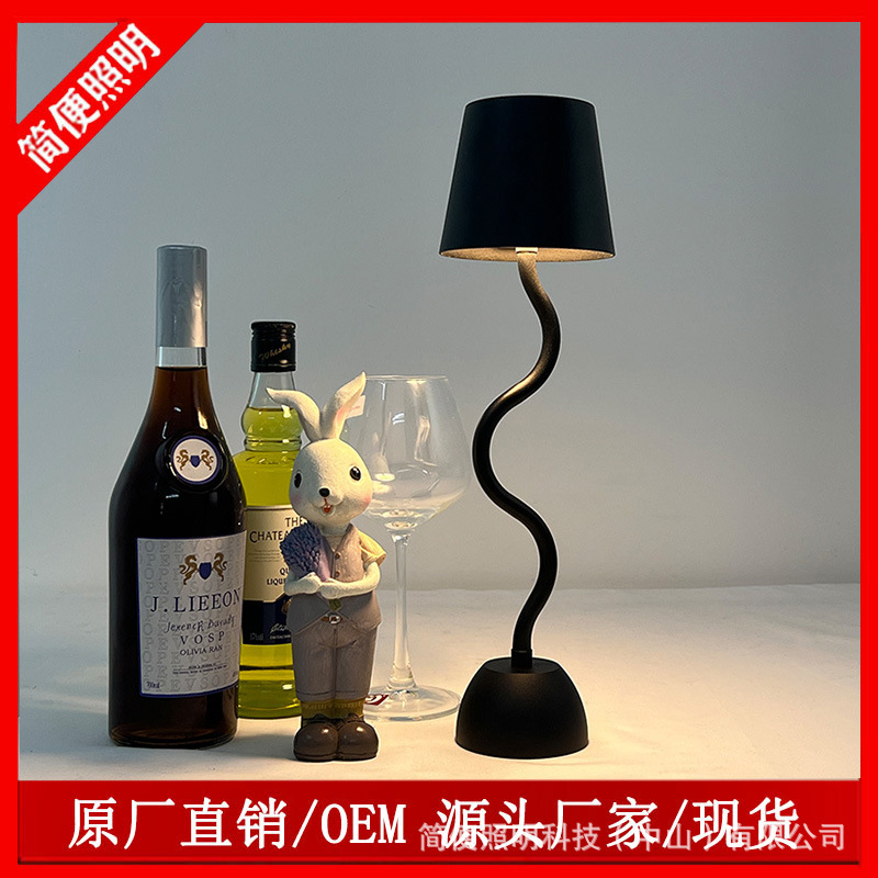 new pattern modern Simplicity Retro Northern Europe American style LED wireless charge decorate originality table bedroom bar Table lamp