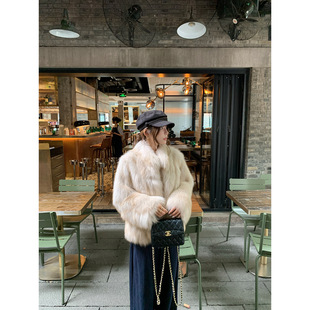 �M�ں���ëƤ������Ů���I�̿����p���@�ݸ�ë���¶����¿�����