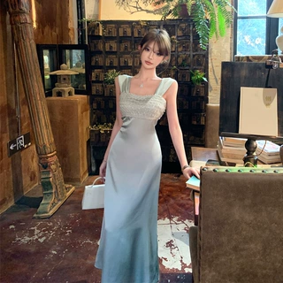 缎面轻奢感宴会礼服裙重工珠片吊连衣裙