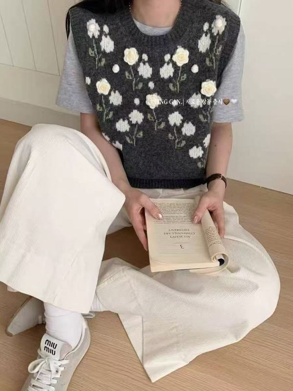 韩系圆领立体花朵软糯针织马甲女秋冬新款宽松甜美毛衣背心无袖潮|undefined