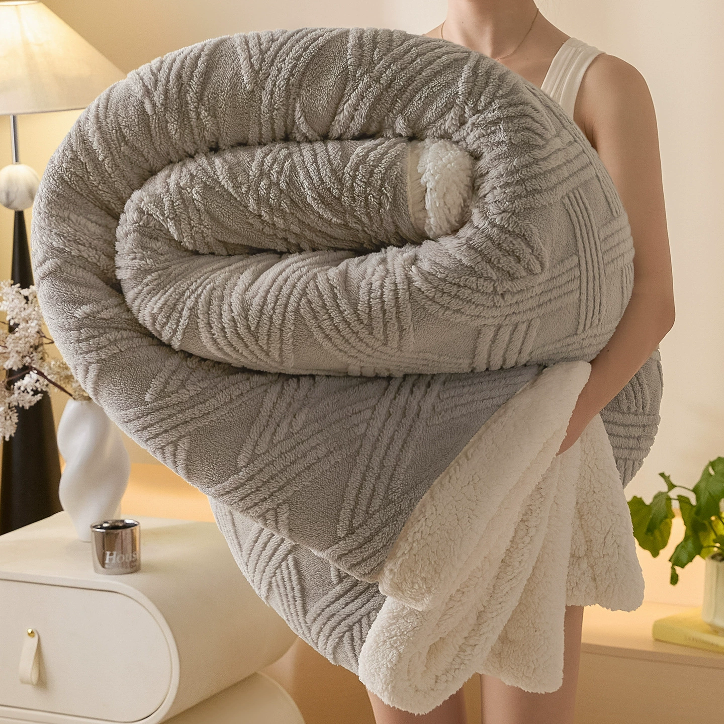 Одеяло-подушка Keep-Warm, утолщённая двухслойная флисовая ткань, различные размеры и цвета
