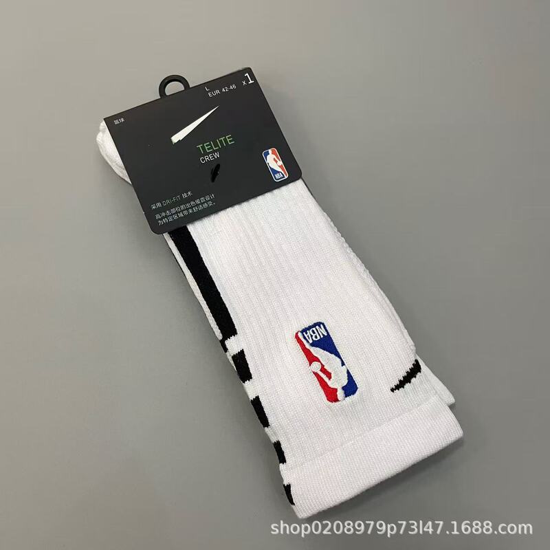 NBAの19種類のアメリカのバスケットボールの靴下の選手版はタオルの底の青少年の実戦の訓練の高いスポーツの靴下を厚くします。|undefined