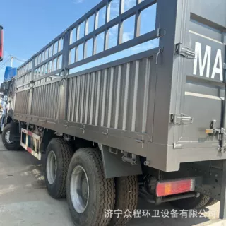 出口HOWO自卸车豪沃371自卸车前四后八自卸车加高护栏矿山工程车