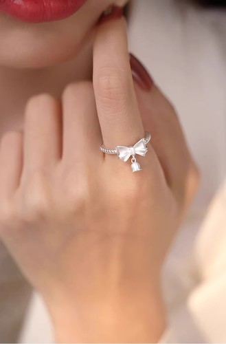 Escape Princess Butterfly Bow Bellflower Ring Women 925 Silver Plated Unique Design Advanced Sense of Quality Sweet Flower Finger