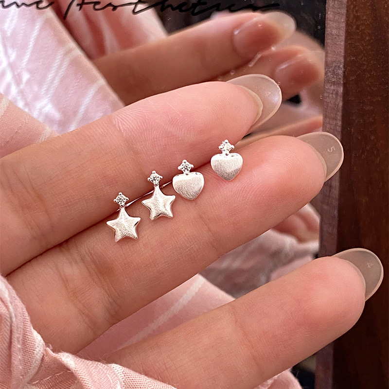 1 Piece Quantity Holiday, Daily Occasion 925 Sterling Silver Material 1 Piece 925 Sterling Silver Star Heart Shape Ear Studs