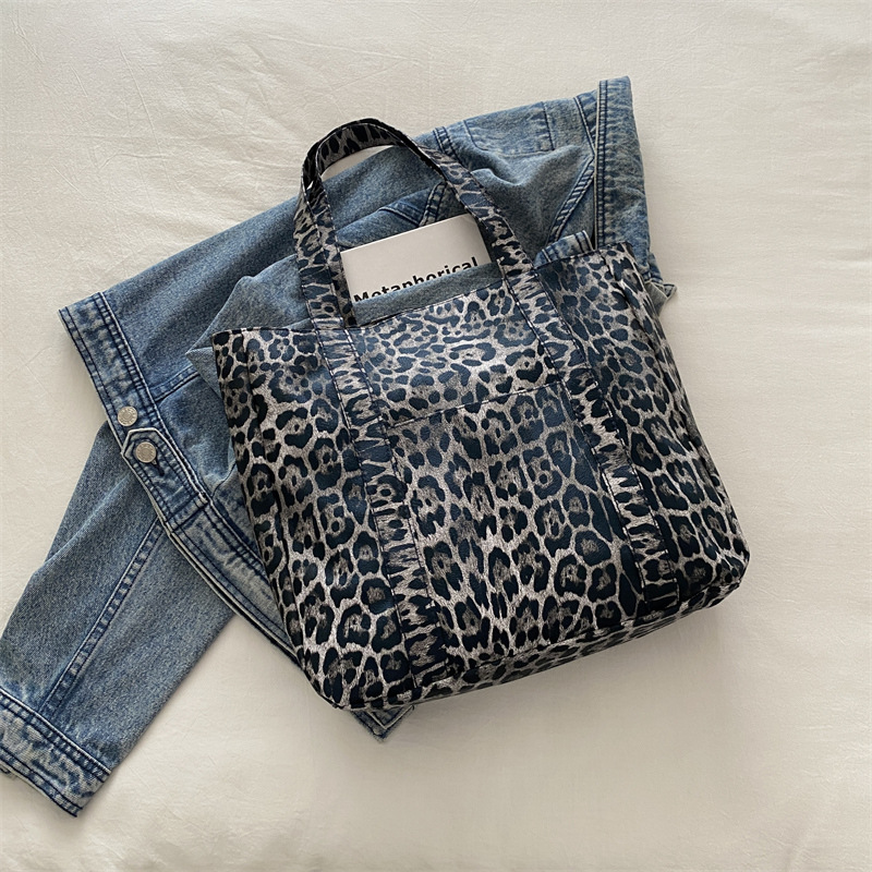 Bolsa de moda para niños y niñas simple mochila de viaje de gran capacidad bolsa de hombro bolsa de invierno 2024