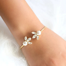 跨境新款珍珠锆石手镯欧美婚礼饰品时尚简约新娘手链手饰bracelet