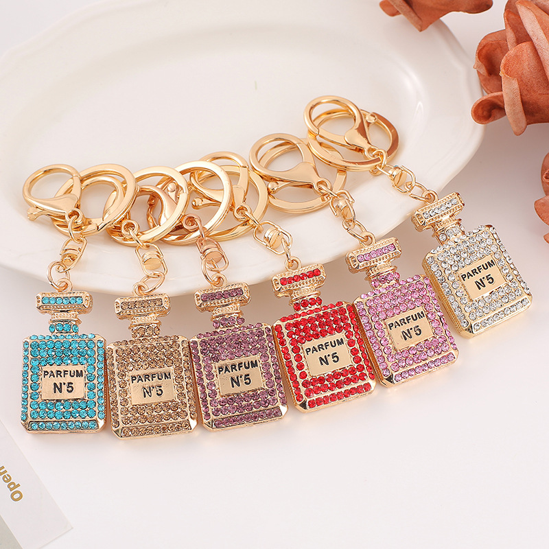 Fashion Letter Square Alloy Inlay Rhinestones Women's Bag Pendant Keychain 1 Piece display picture 1