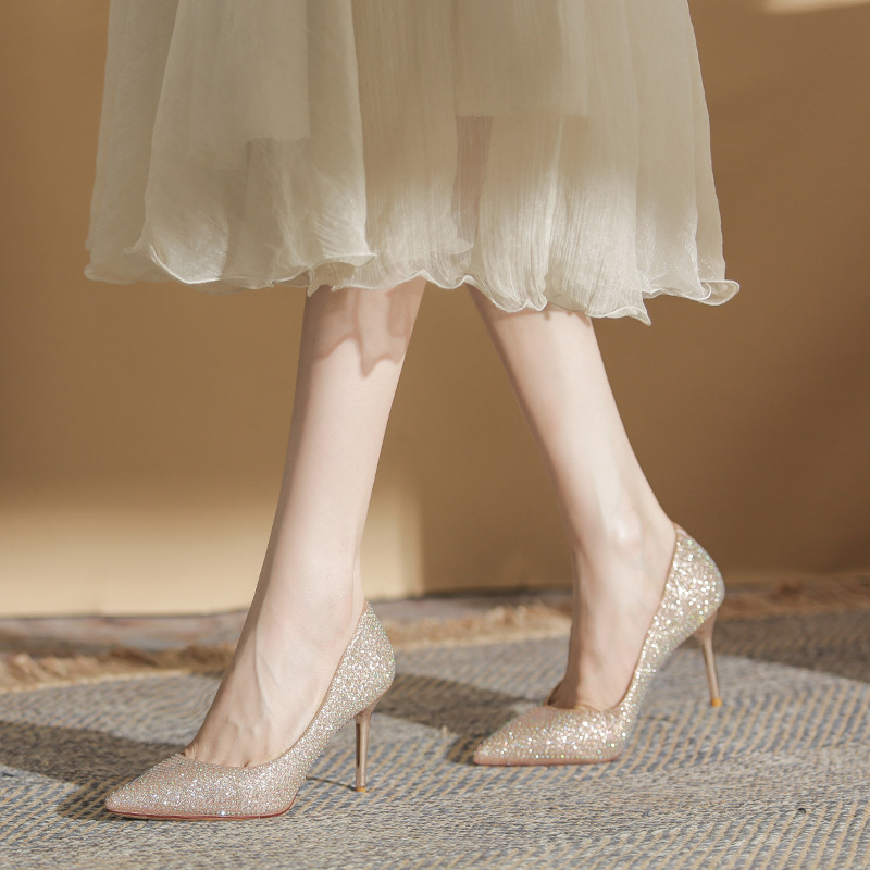 2024 New Water Diamond High Heels Women's Wedding Shoes New Versatile Bright Diamond Women's Shoes Hot Diamond Pointed Thin Heel Shoes_voghion.com