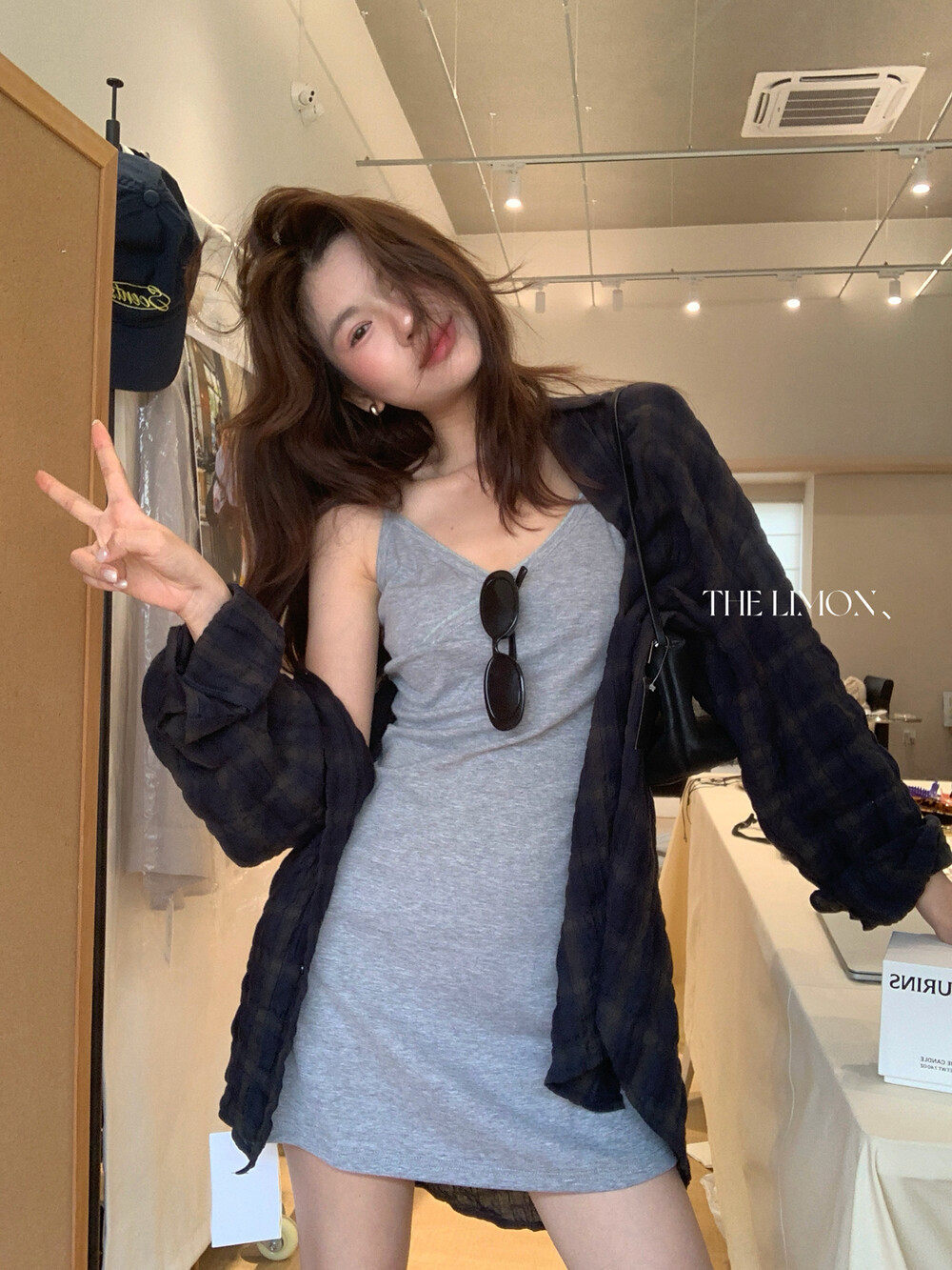 Áo sơ mi nữ dài tay cổ bẻ họa tiết kẻ caro phong cách Hàn Quốc — xanh đậm chi tiết 23