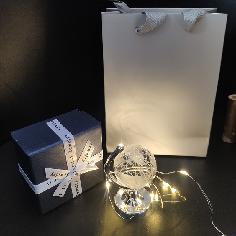 银色支架地球仪灯带礼袋礼盒1.jpg