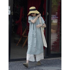 日本のプラスサイズの女性のゆったりとした多用途のラウンドネックドレス薄手の半袖コットンとリネンのローブ