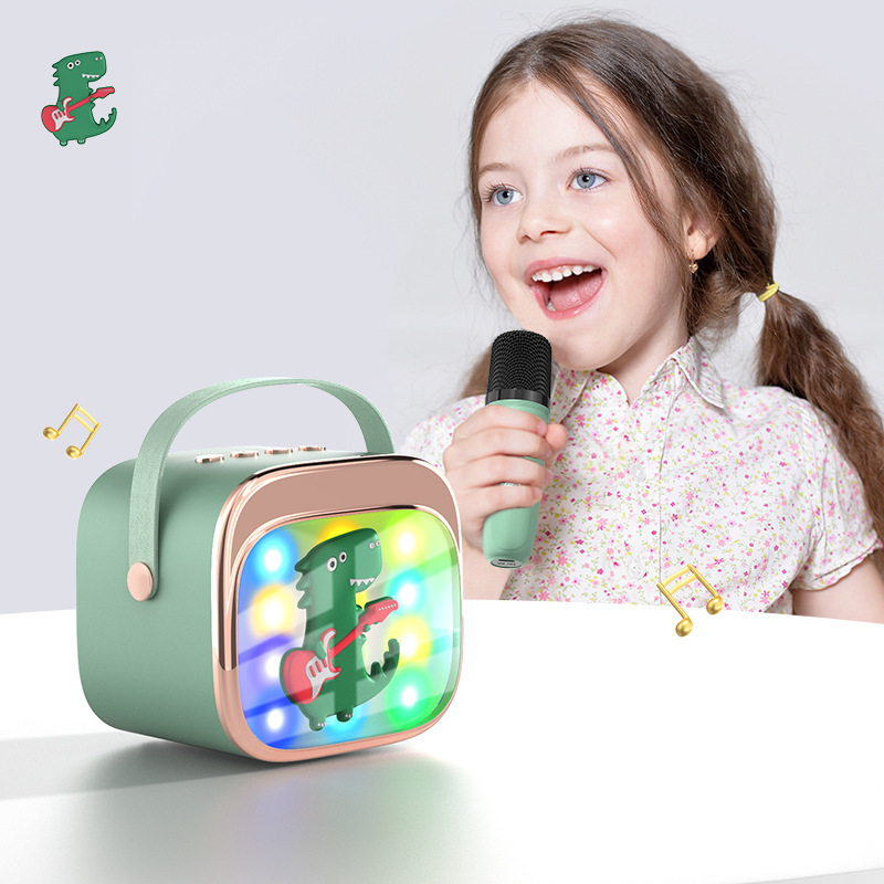 Nuevo P12 altavoz bluetooth k-canción doble micrófono inalámbrico portátil LED luz de color sonido juguete para niños micrófono