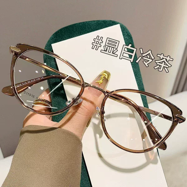 Internet Celebrity's Same European and American Style Cat-Eye Frames for Women, Fashionable Light Luxury Anti-Blue Light Glasses, Ultra-Light Myopia Glasses Frames Wholesale