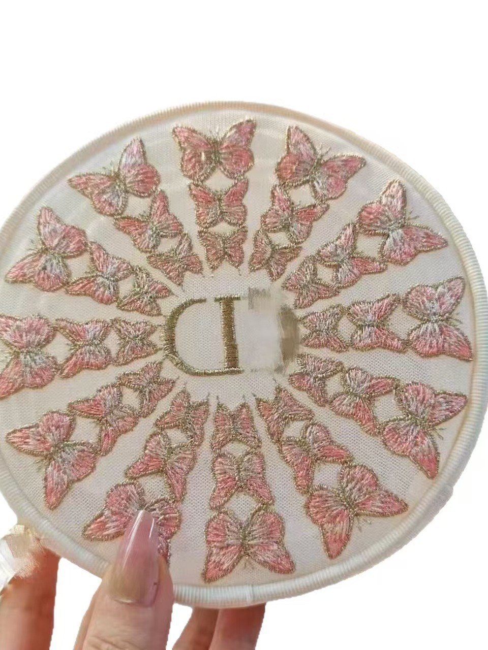 2026 Dijia gift set: same butterfly-embroidered cosmetic bag, exquisite mesh round storage bag, portable and convenient for everyday use