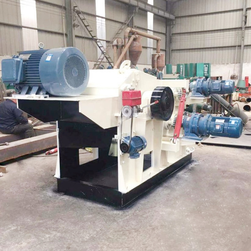 218削片机 时产10吨竹子削片机器 自动进料木头切片机