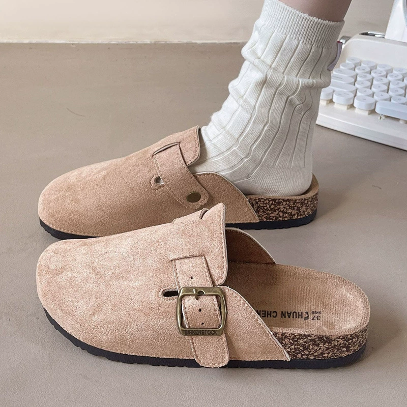 Осенние кожаные тапочки на платформе в стиле Birkenstock Boston, закрытый носок, осенний сезон 2024, тренд сезона, подходят для уличной носки