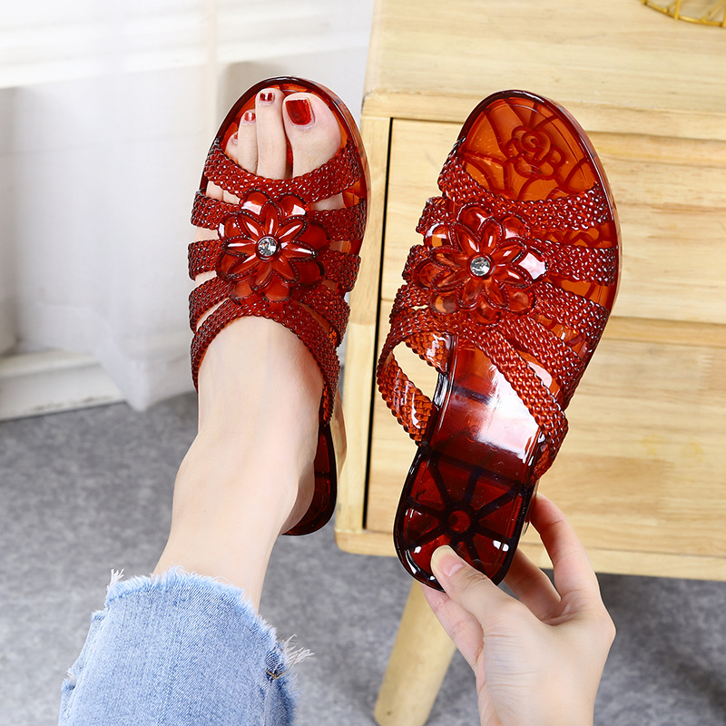 Summer women's slippers for leisure wedge heel
