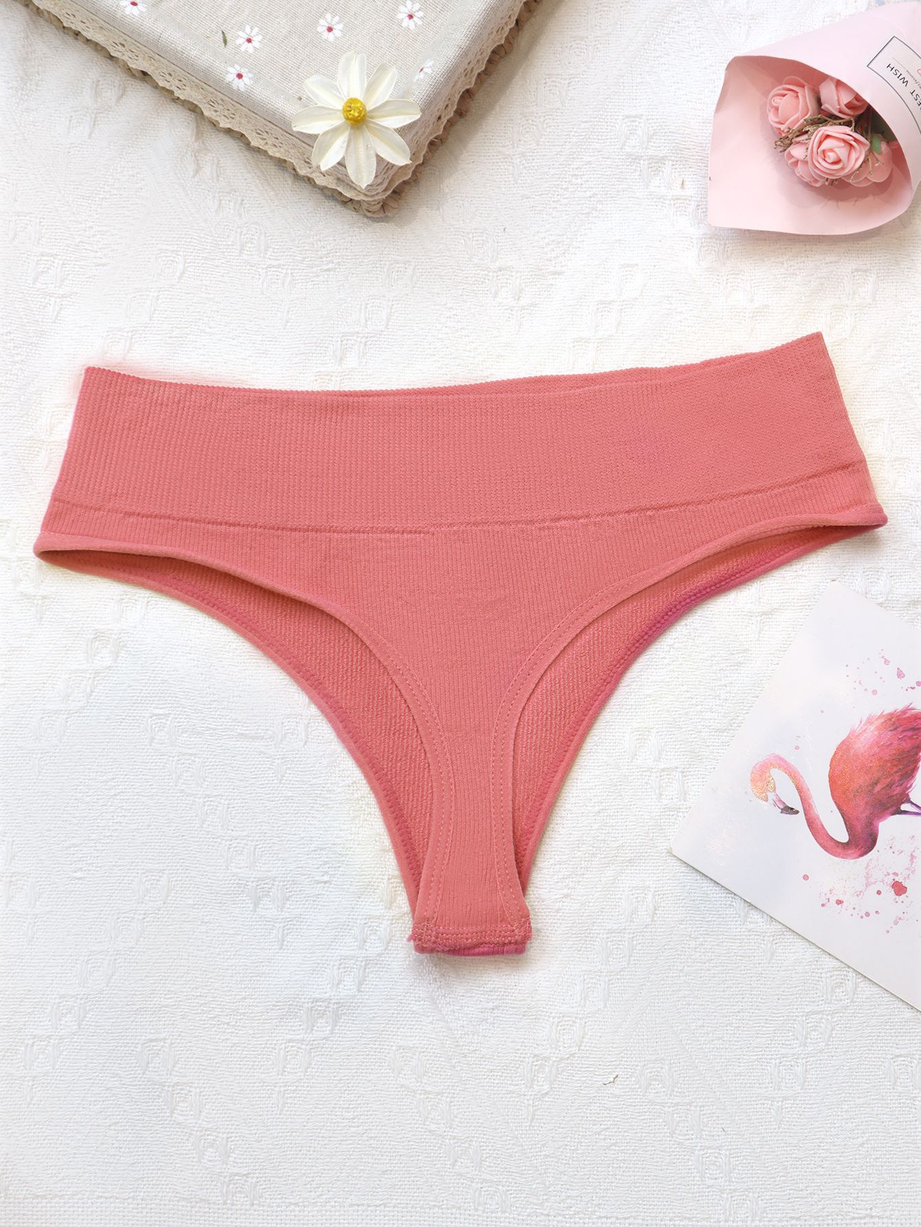 Nuevos pantalones en T de cintura baja para chicas sexy bragas de verano color sólido sin costuras bragas deportivas y de fitness comercio exterior transfronterizo