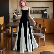 跨境2025新款海边度假风撞色吊带连衣裙收腰设计感大摆拖地长裙潮