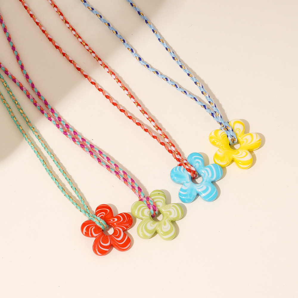 10g Weight glass Pendant Material Pendant Necklace Classification rope Chain Material Woven Chain Chain Type 1 Piece Quantity Holiday, Daily Occasion glass, rope Material Flower Pattern Women's Gender Plating Design Vintage Style, Classic Style Style Vintage Style Classic Style Flower Glass Rope Woven Chain Pendant Necklaces Wholesale 3