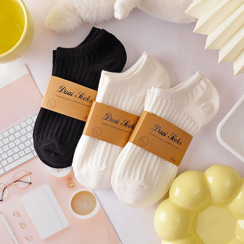 Women's Simple White Sweat-Absorbing Invisible Socks Spring and Summer Thin Vertical Stripes Japanese Style Shallow Mouth Boat Socks Summer Ins Women's Simple White Sweat-Absorbing Invisible Socks Spring and Summer Thin Vertical Stripes Japanese Style Shallow Mouth Boat Socks Summer Ins