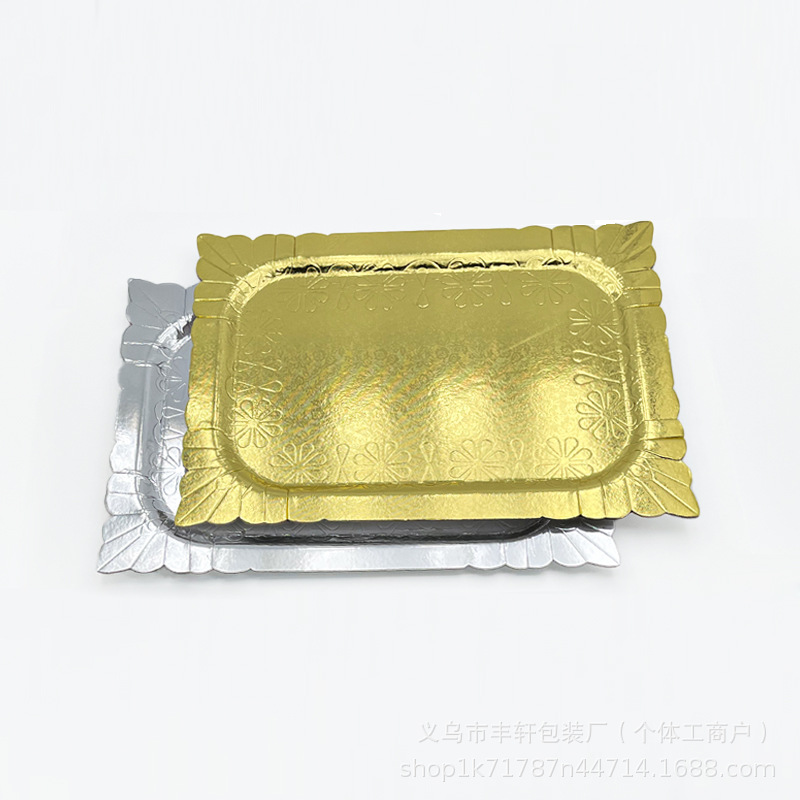 Fábrica al por mayor nueva bandeja de papel desechable engrosada de película de aluminio dorado bandeja de barbacoa cubiertos de fiesta de cumpleaños platos de papel