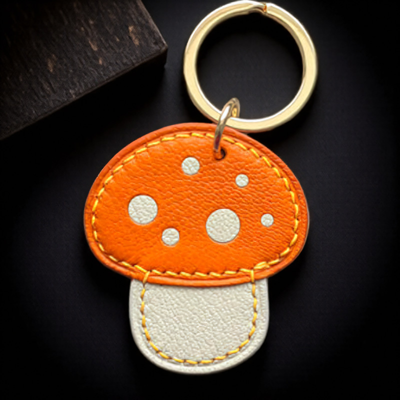 12g Weight Slip-on Clasp Closure Type Keychain Classification 1 Piece Quantity Daily Occasion Pu Leather, Metal Material Mushroom Pattern Unisex Gender Cute Style Cute Mushroom Pu Leather Metal Unisex Slip-on Keychain 4