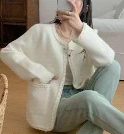 秋冬时尚撞色条纹棒球领拉链开衫毛衣女时尚通勤长袖针织衫外套|undefined
