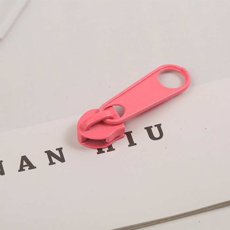 No. 5 fabricantes de cremallera de nylon nueva bolsa de maquillaje de color bolsas de lápiz gruesas cremallera al por mayor