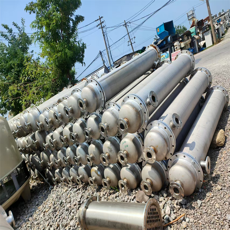 二手工业换热器 多用途列管搪瓷片冷凝器 石墨块螺旋板式热交换设