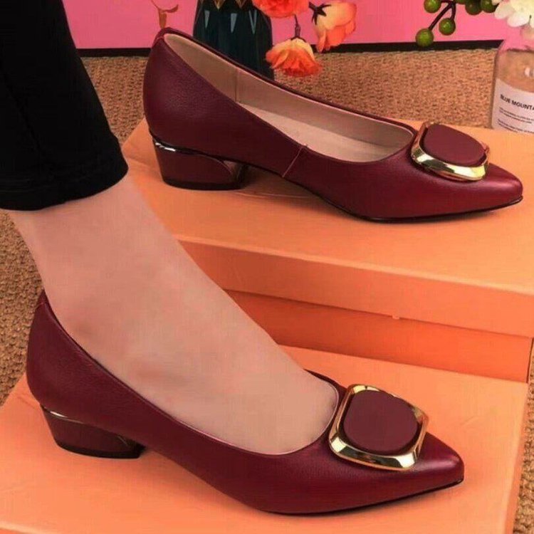 Madre zapatos de cuero suave zapatos de cuero redondos primavera y verano 2026 zapatos de cuero suave zapatos de mujer nuevo estilo