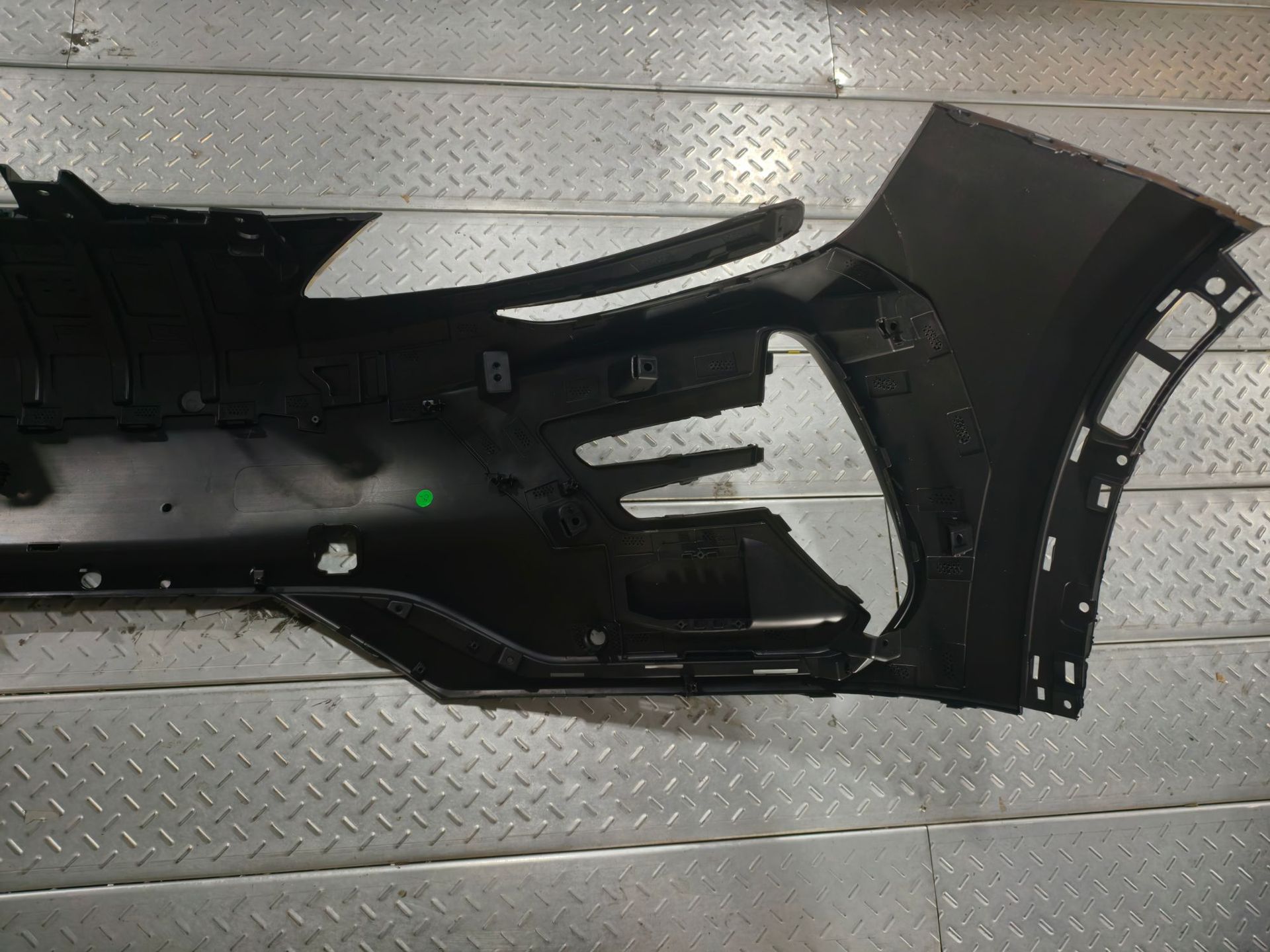 Byd Song Plus Seal U 14728176-00 Front Bumper Upper Body Sa3Ef-280311